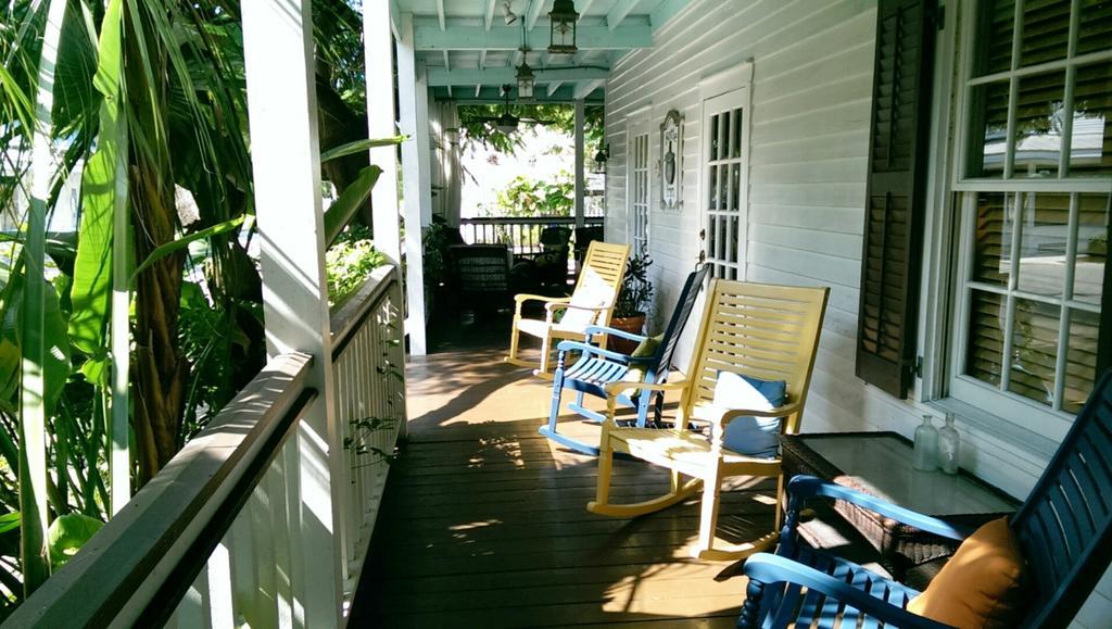 Frances Street Bottle Inn Key West Extérieur photo